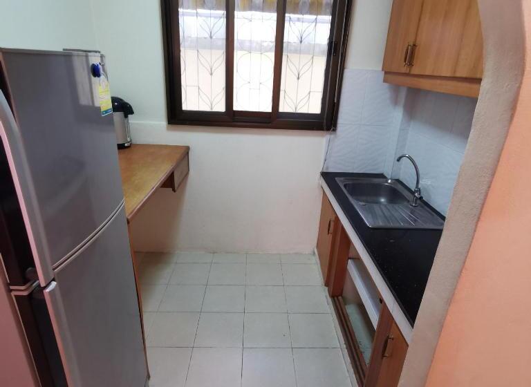 Студия Стандарт, Happy Valley Pattaya