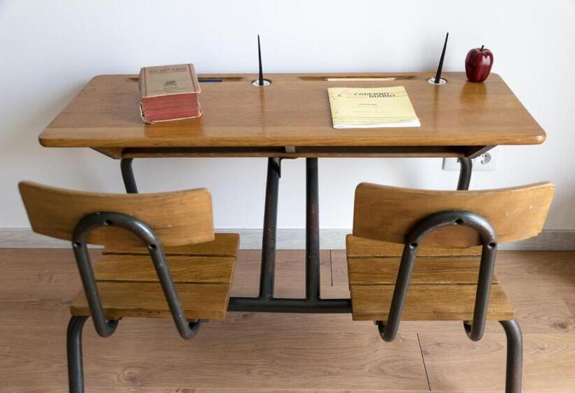 غرفة قياسية مطلّة علي حمام السباحة, Casa De Belharino