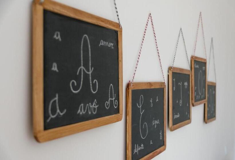 غرفة قياسية مطلّة علي حمام السباحة, Casa De Belharino