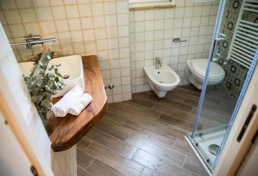 スタンダードルーム, Casale De Filippo