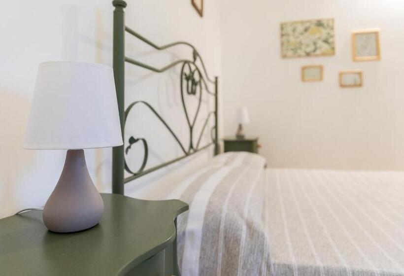 标准间, Casale De Filippo