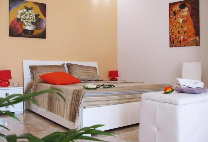 חדר סופריור נוף לגינה, Ibiscus B&b