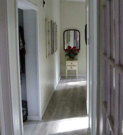 スタンダードルーム, Sunshine And Wine Loft