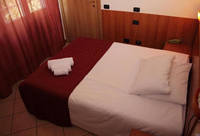 经济房, Albergo Hotel Giardino