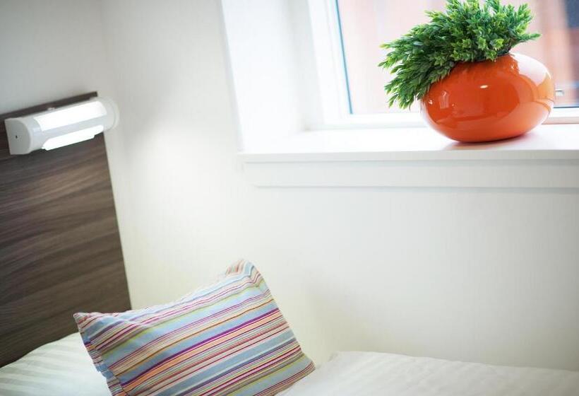 带大床的标准间, Aparthotel Faber