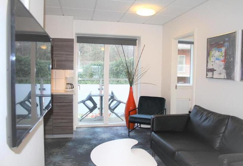 带阳台两卧公寓, Aparthotel Faber