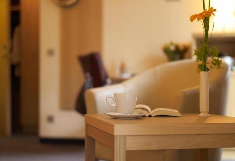 패밀리 룸, Berghotel Hohe Mark