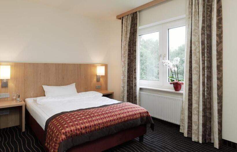 스탠다드 룸, Berghotel Hohe Mark