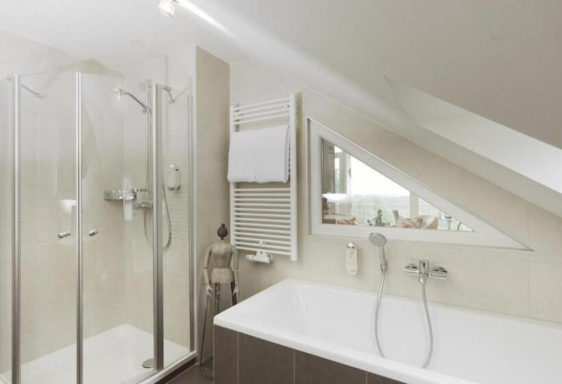 스위트, Berghotel Hohe Mark