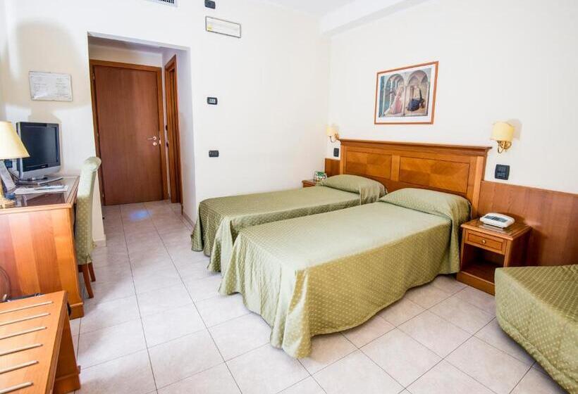 חדר סטנדרט, Grand Hotel Victoria