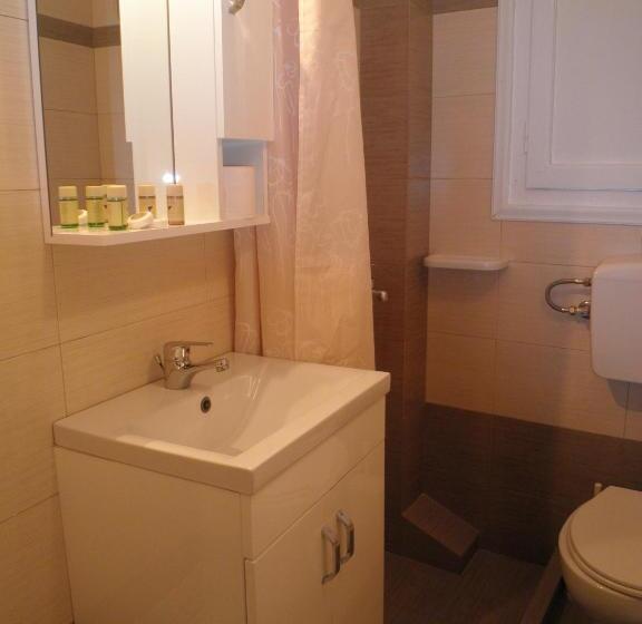 חדר סטנדרט נוף לים, Babis