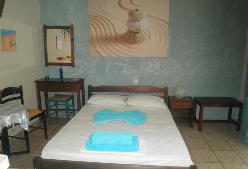 סטודיו סטנדרטי נוף לים, Babis