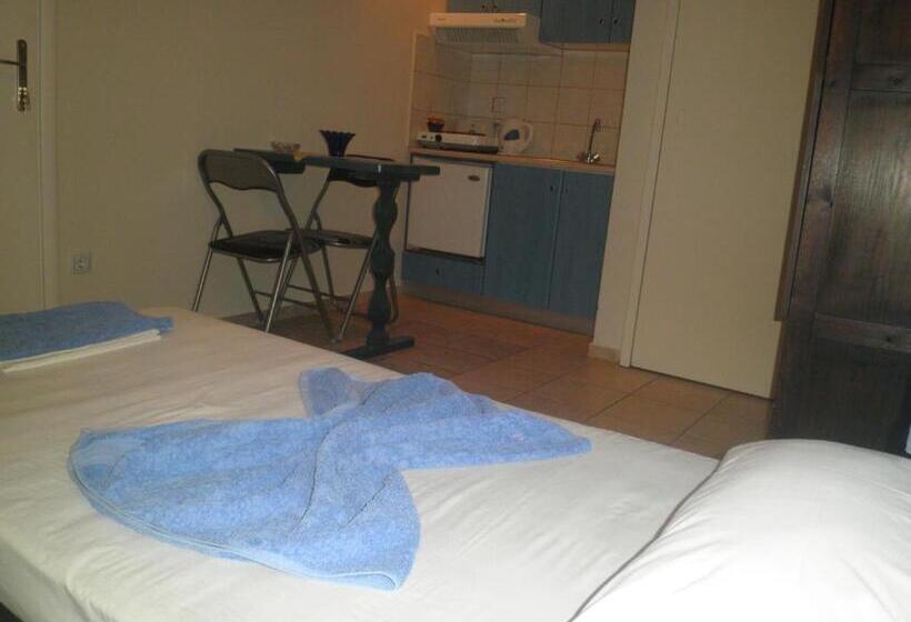 חדר סטודיו סטנדרד, Babis