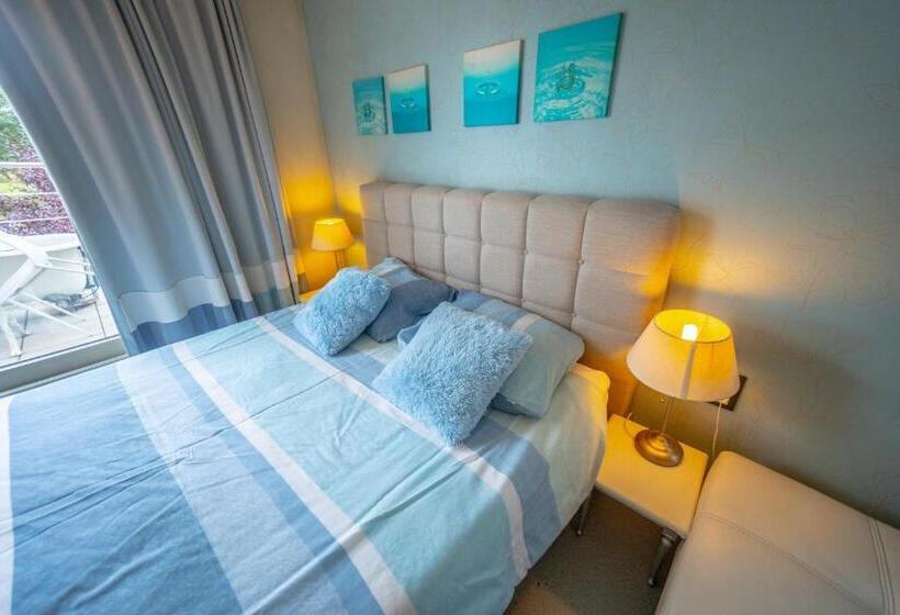 חדר דלוקס לארבעה, Guesthouse De Witte Merel Deluxe