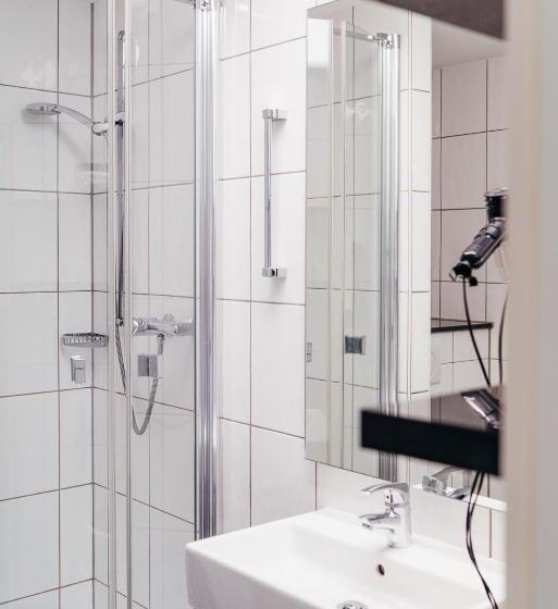 标准间, Benther Berg