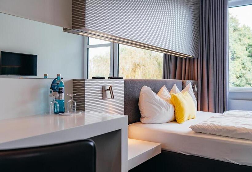 高级大房间, Benther Berg