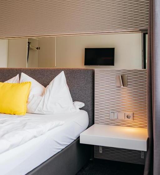 高级大房间, Benther Berg