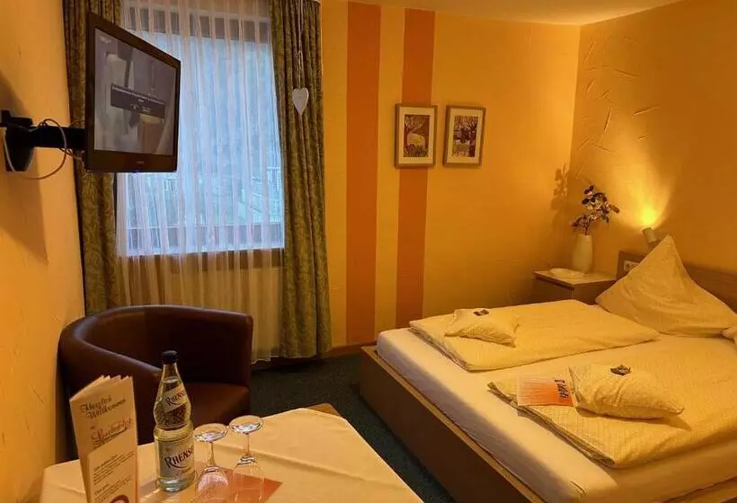 Basic Room, Cafe Restaurant Loreleyblick