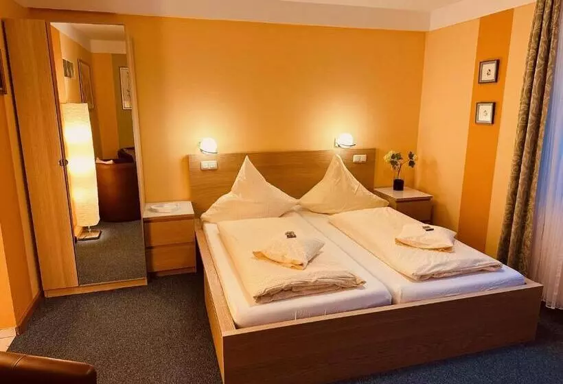 Standard Room with Views, Cafe Restaurant Loreleyblick
