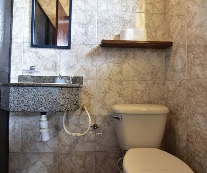 이코노미 룸, Da Canoa