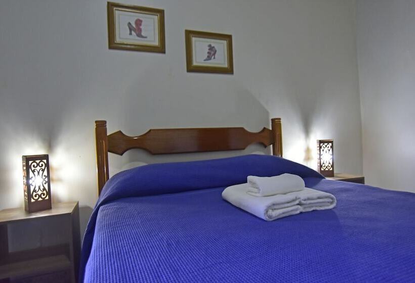 이코노미 룸, Da Canoa