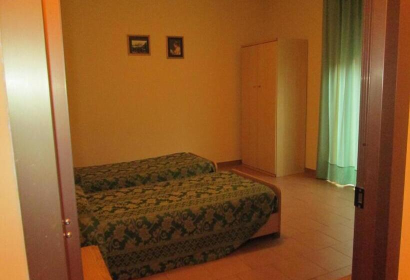 带2个卧室的公寓, Due Pini