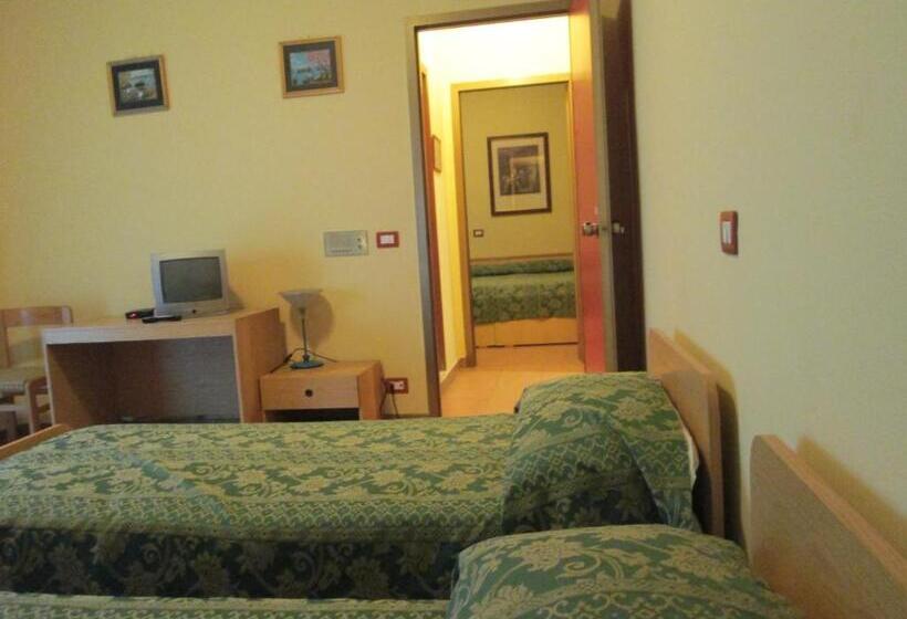 经济四人房间, Due Pini