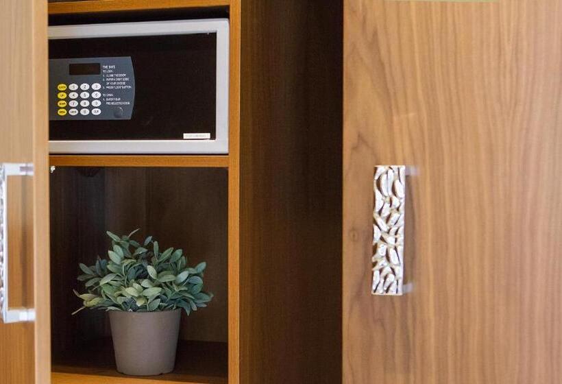 סוויטה, Electra