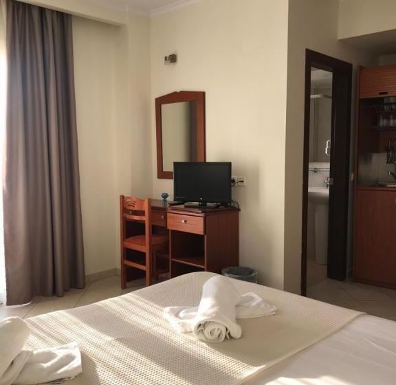 דירת משפחה, Electra