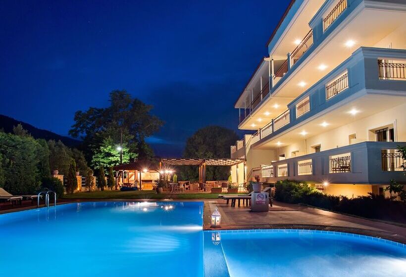 חדר דלוקס לשלושה, Electra