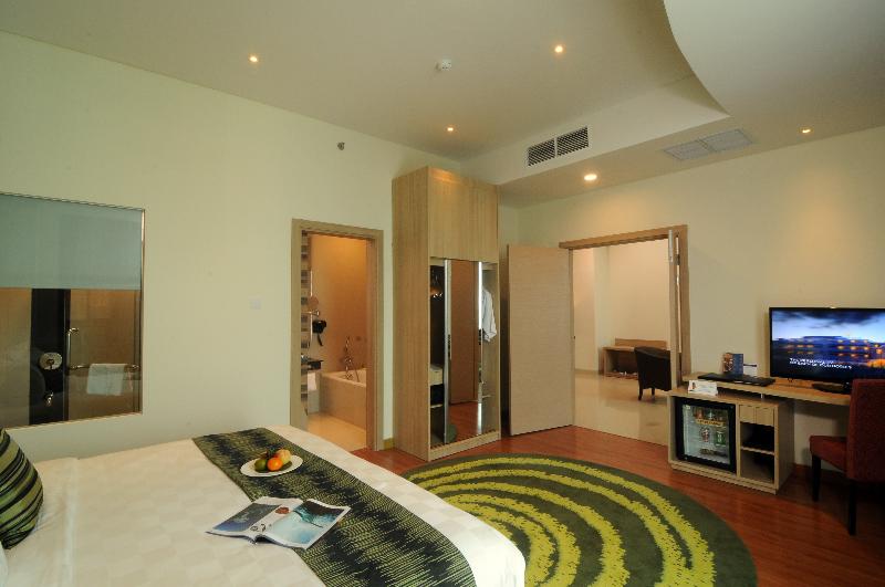 جناح, Golden Tulip Galaxy