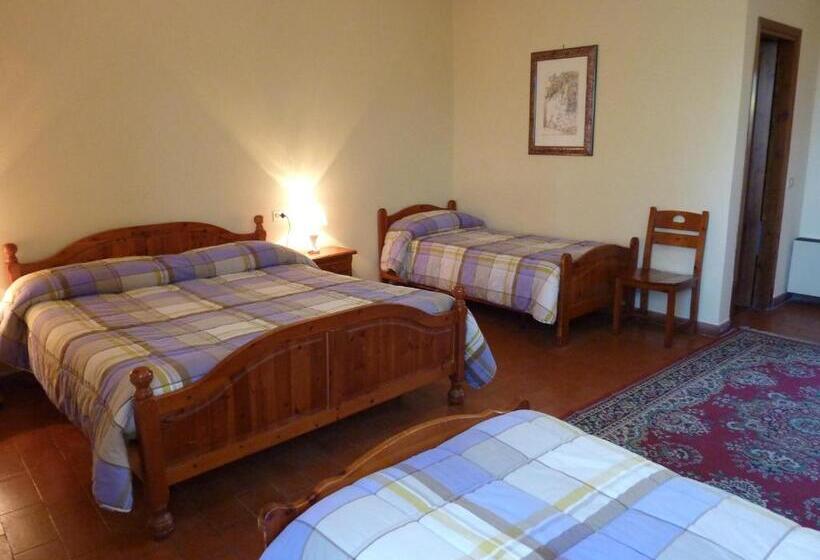 4인용 스탠다드 룸, La Rocca