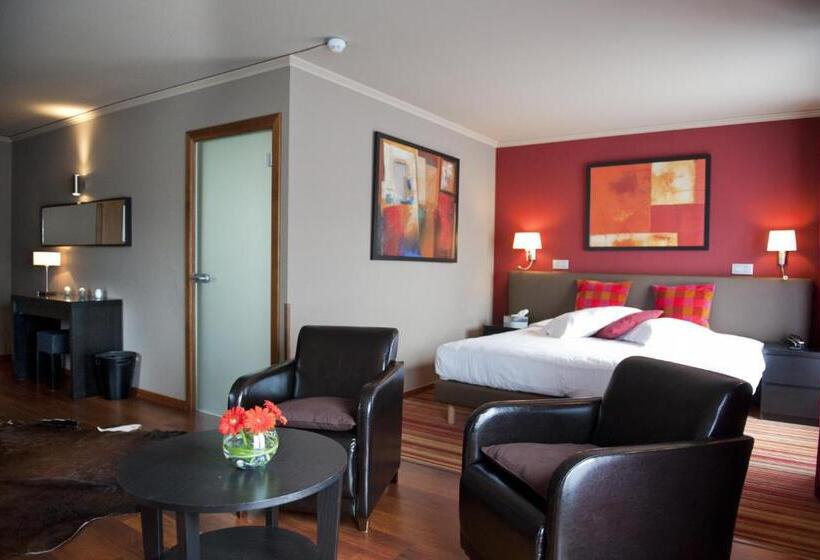 スーペリアールーム, Le Charme De La Semois