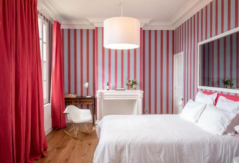 اتاق سوپریور, Le Relais De Franc Mayne Saint Emilion