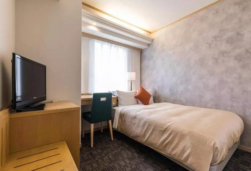 ダブルベッドのベーシックルーム, Nishitetsu Inn Fukuoka