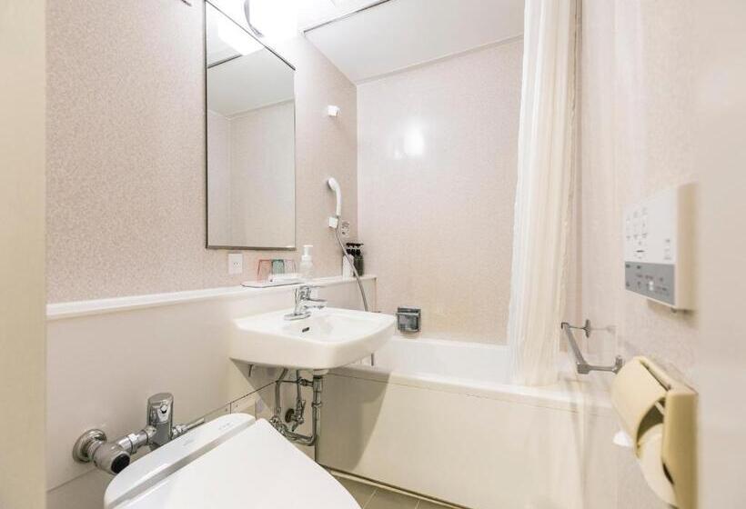 Номер Стандарт Трехместный, Nishitetsu Inn Fukuoka