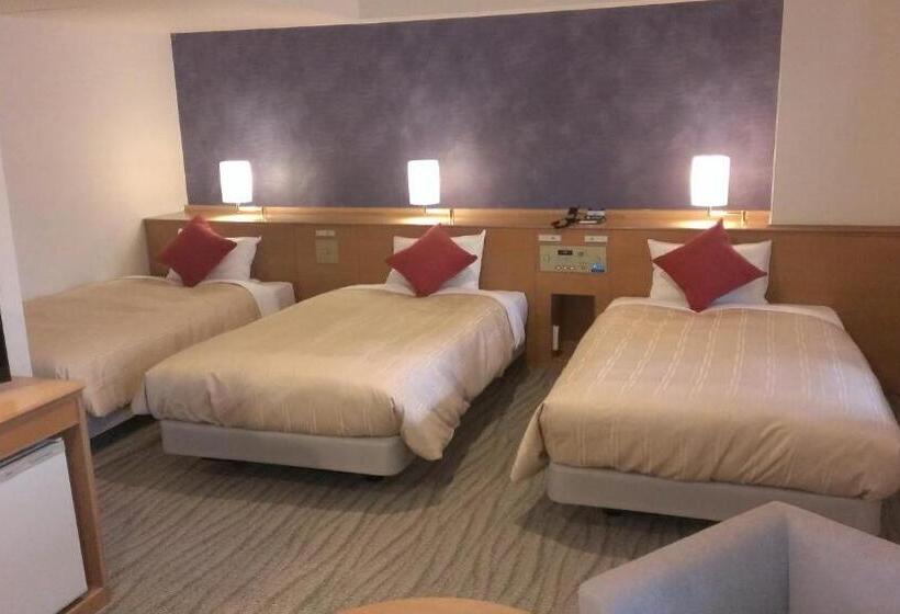 Номер Стандарт Трехместный, Nishitetsu Inn Fukuoka