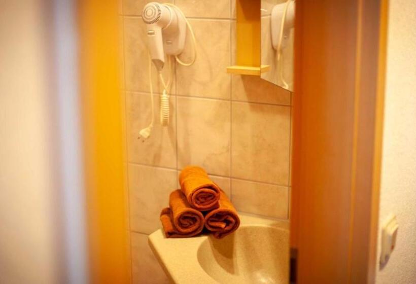 スタンダードルーム, & Restaurant Zum Hirsch