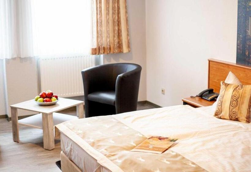 スタンダードルーム, & Restaurant Zum Hirsch