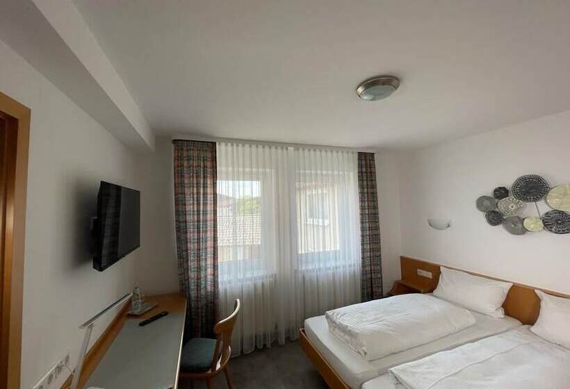 스탠다드 룸, Gasthof Hotel Adler Inneringen