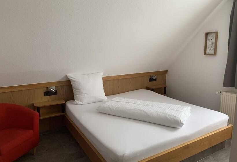 이코노미 룸, Gasthof Hotel Adler Inneringen