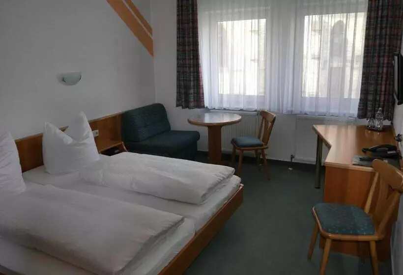 スタンダードルーム, Gasthof Hotel Adler Inneringen
