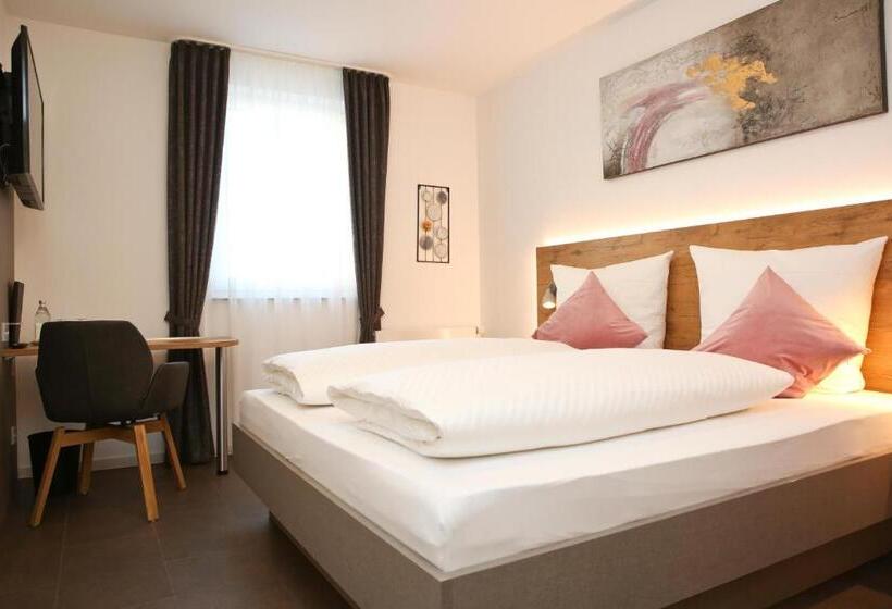 스탠다드 룸 킹사이즈 침대, Gasthof Hotel Adler Inneringen