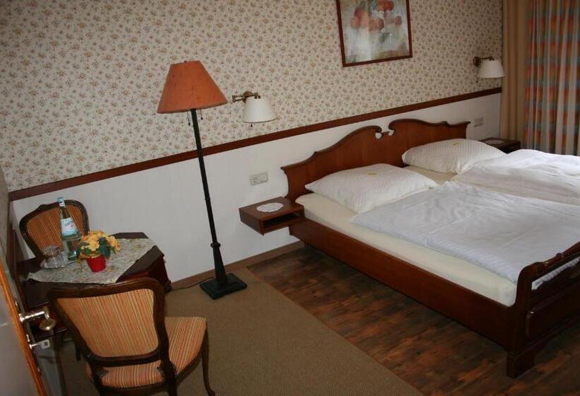 标准间, Meyer   Alter Bergischer Gasthof