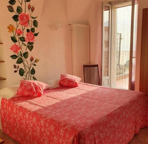 Standard studio with lake view, Residence Celeste
