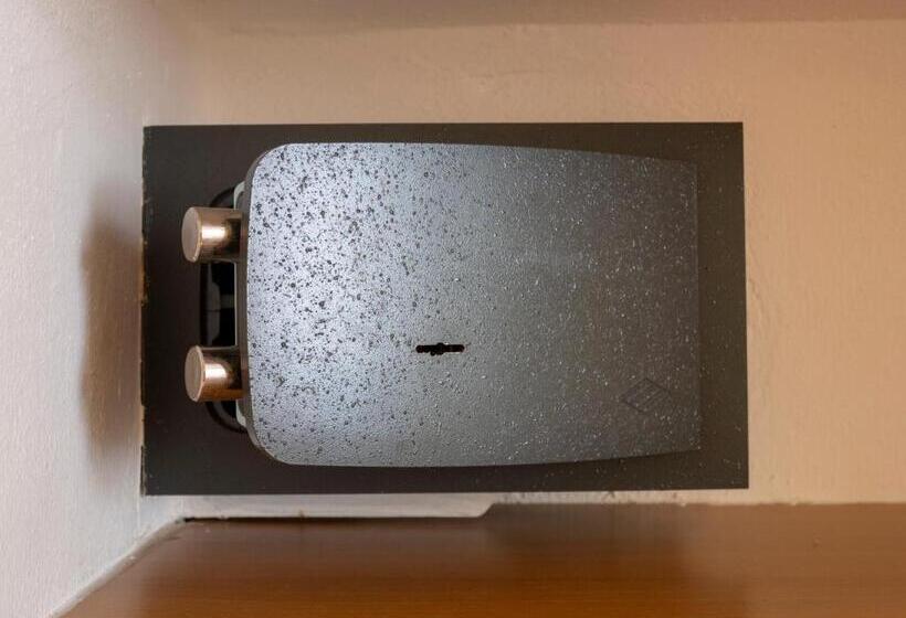 1 Bedroom Apartment Lake View, Residence Celeste