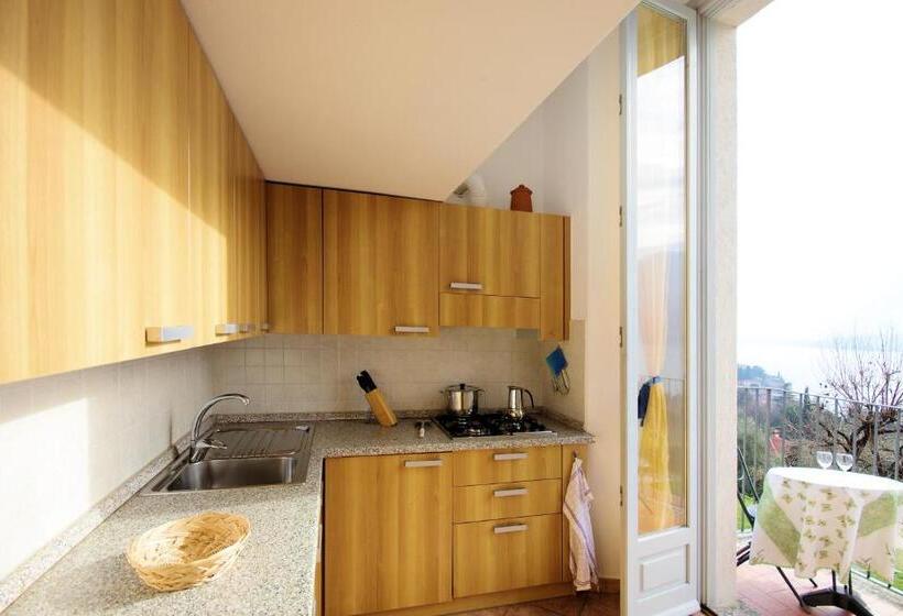2 Bedrooms Apartment Lake View, Residence Celeste