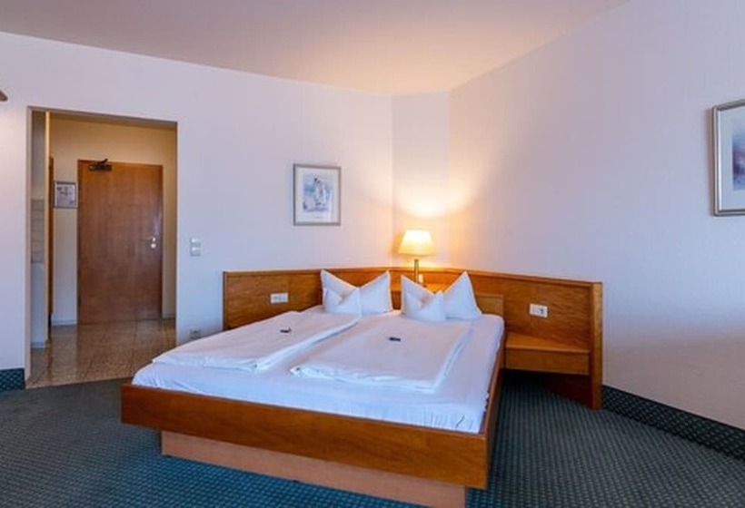 经济房, Residenz Royal