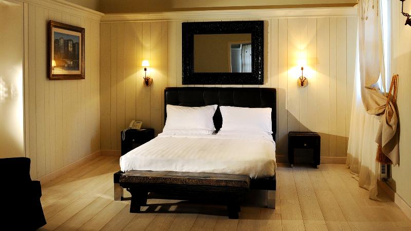 جناح جونيور, Villa Foscarini Cornaro