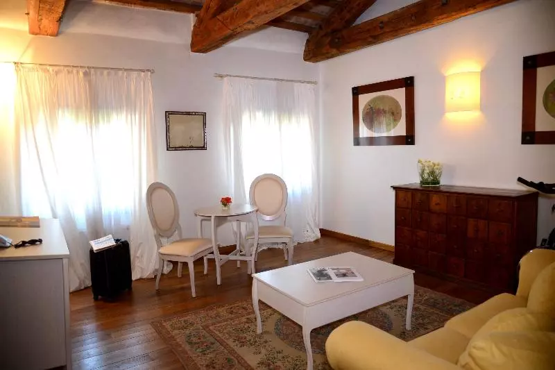 スイート, Villa Foscarini Cornaro